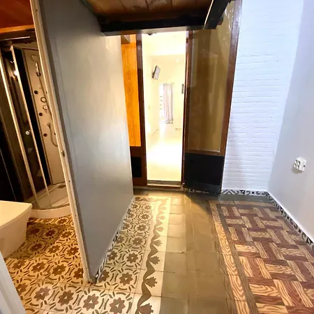 De 3 En Sants A 2'del Metro Badal P9 アパート バルセロナ